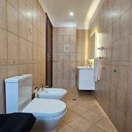 Central Apartment Apartament Tirana