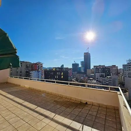 Central Apartment Apartamento