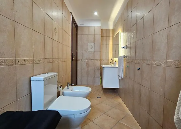 Central Apartment Lejlighed Tirana